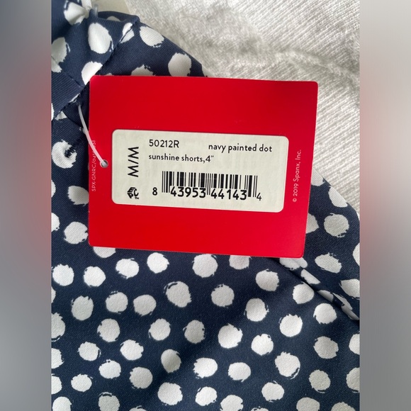 NWT Spanx Sunshine Shorts Navy Dot Medium - Picture 2 of 5
